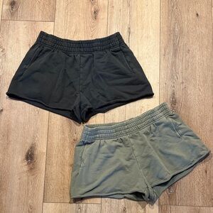 Set of OFFLINE By Aerie Throw-Back Shorts